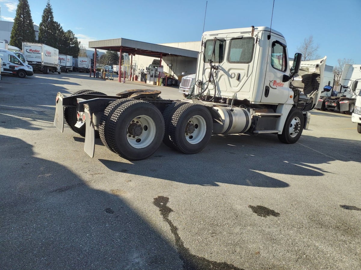 2018 Freightliner/Mercedes CASCADIA 125 745931