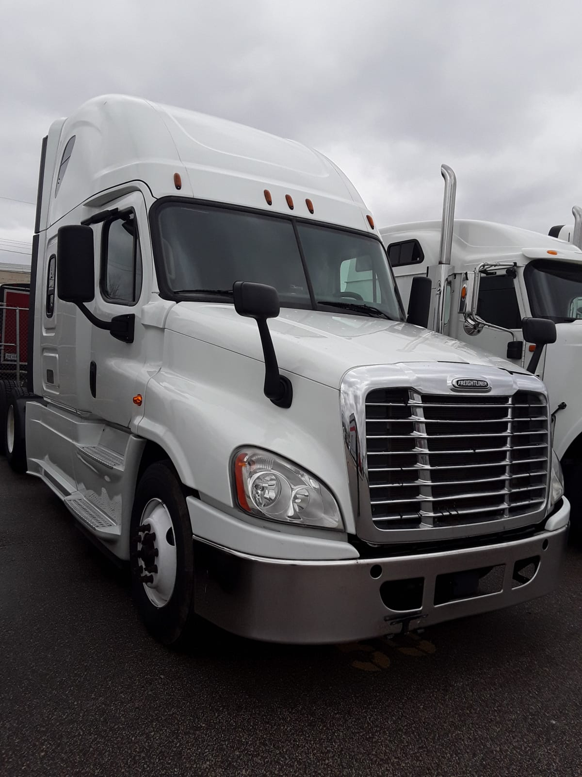 2018 Freightliner/Mercedes CASCADIA 125 759885