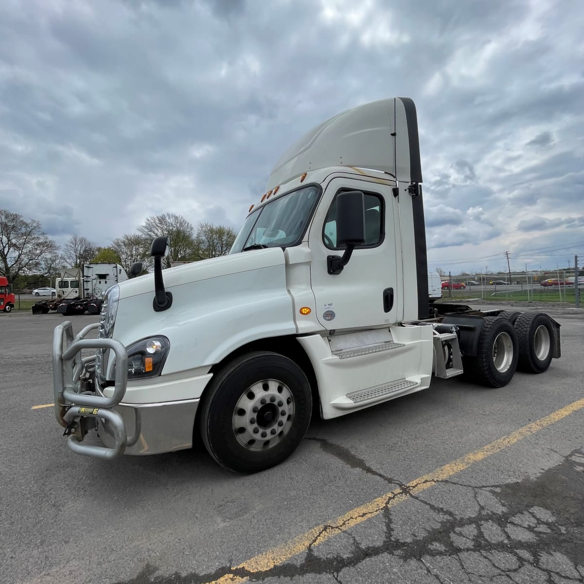 2018 Freightliner/Mercedes CASCADIA 125 763125