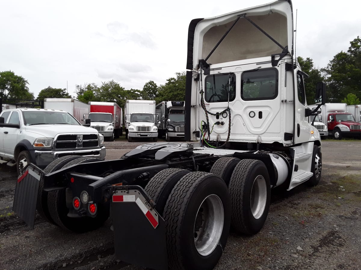 2018 Freightliner/Mercedes CASCADIA 125 772089