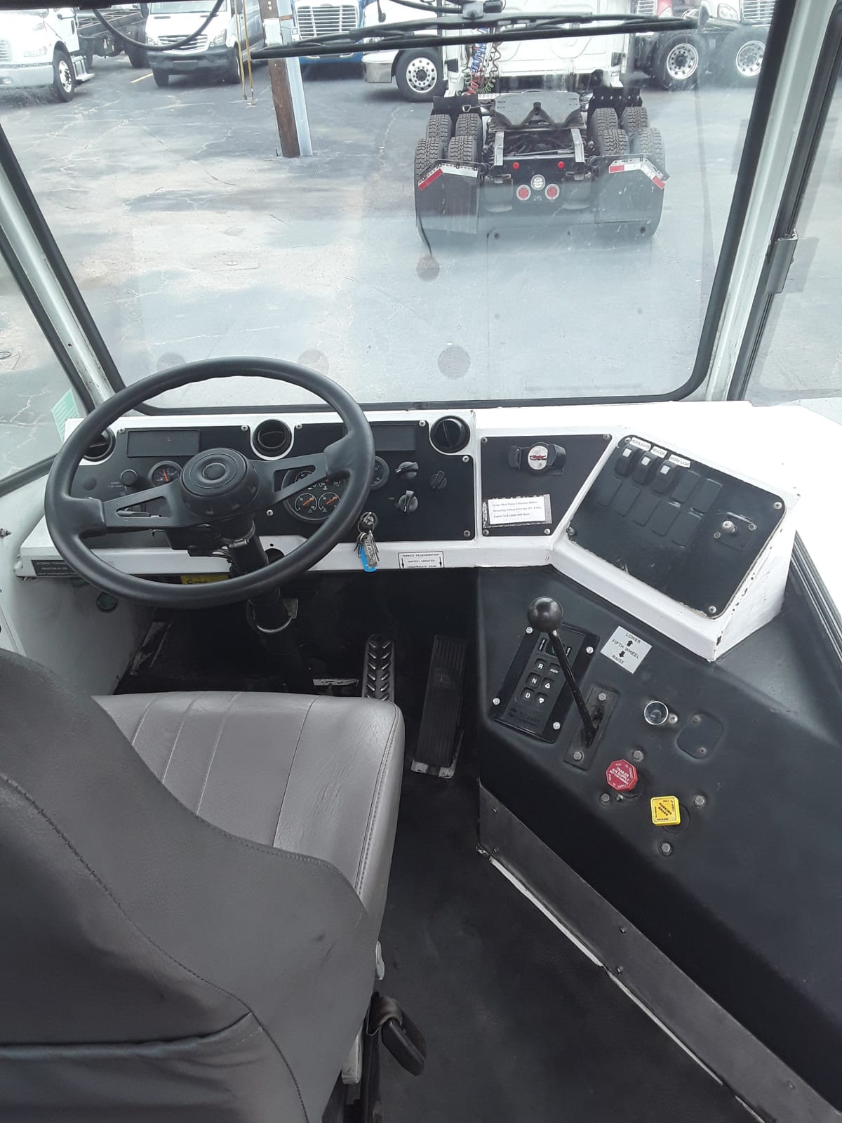 2017 Capacity Of Texas,Inc. SABRE 5 4X2 774525