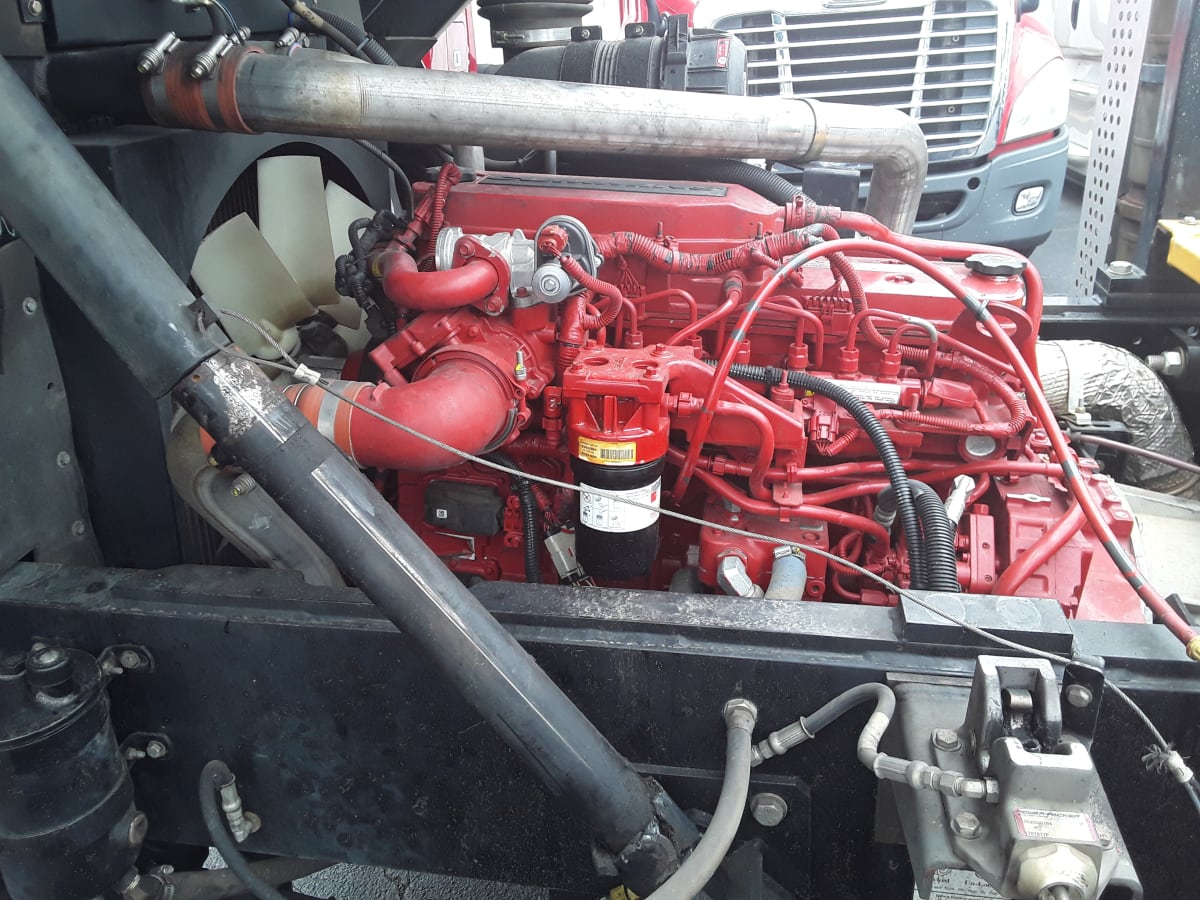 2017 Capacity Of Texas,Inc. SABRE 5 4X2 774525