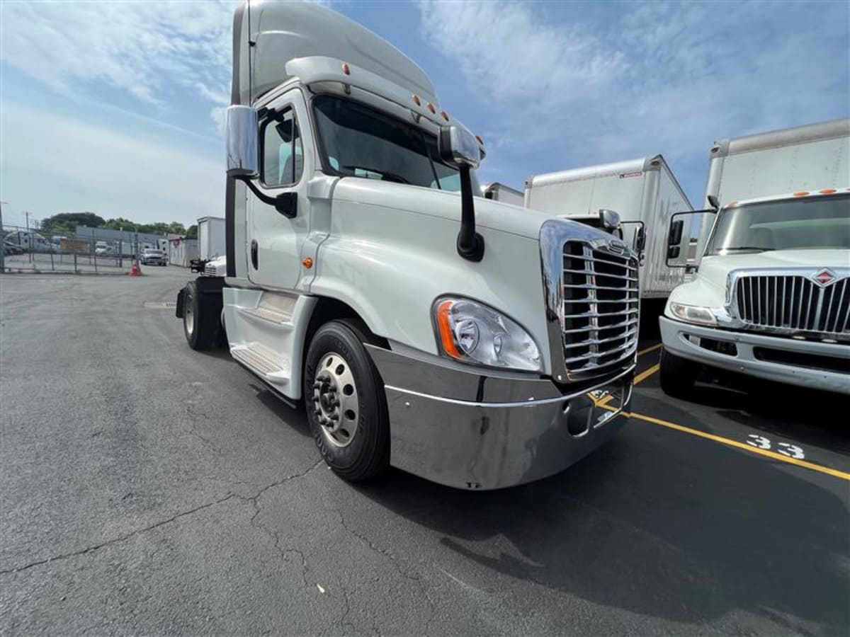 2019 Freightliner/Mercedes CASCADIA 125 804361