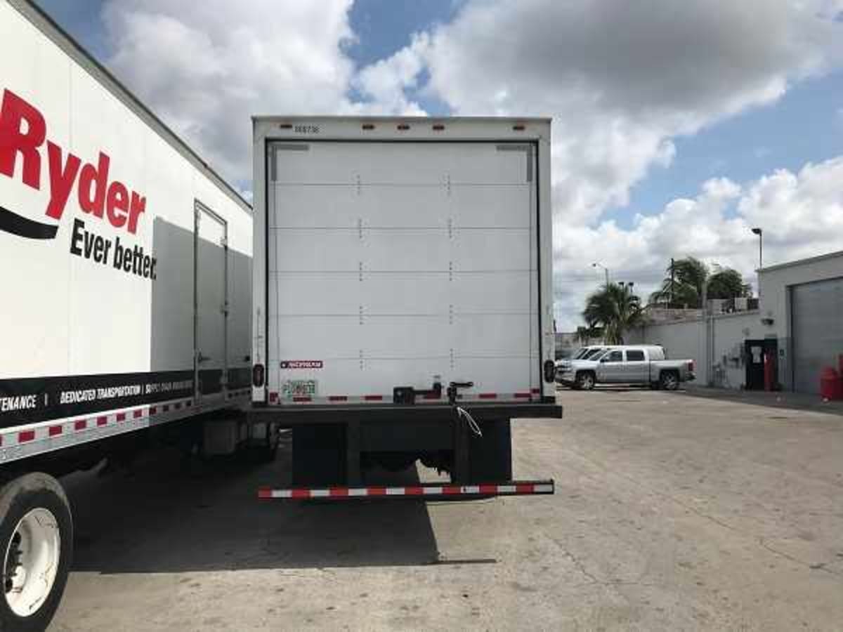 2019 Freightliner/Mercedes M2 106 808738