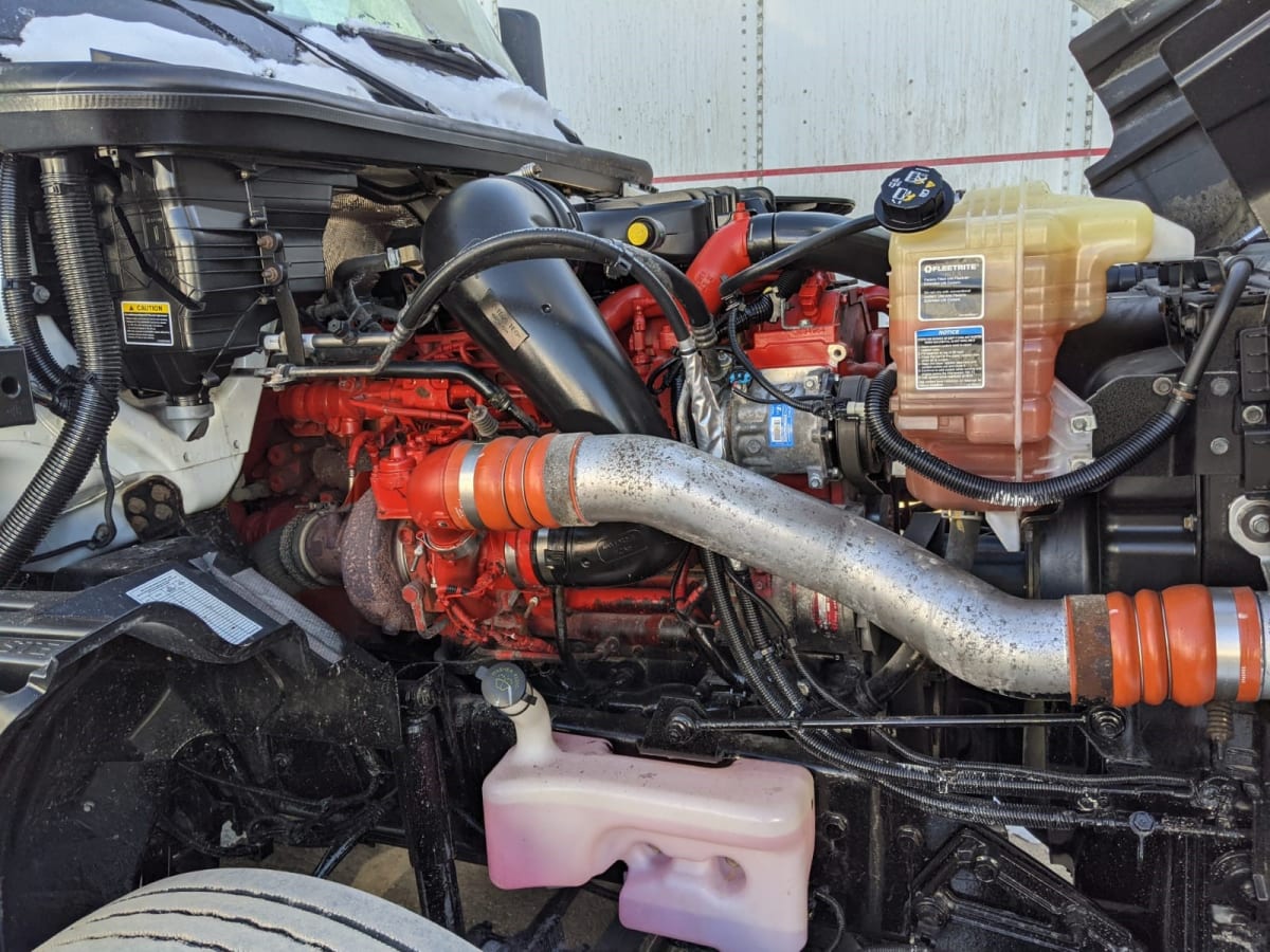 2019 Navistar International LT625 DAYCAB T/A 814377