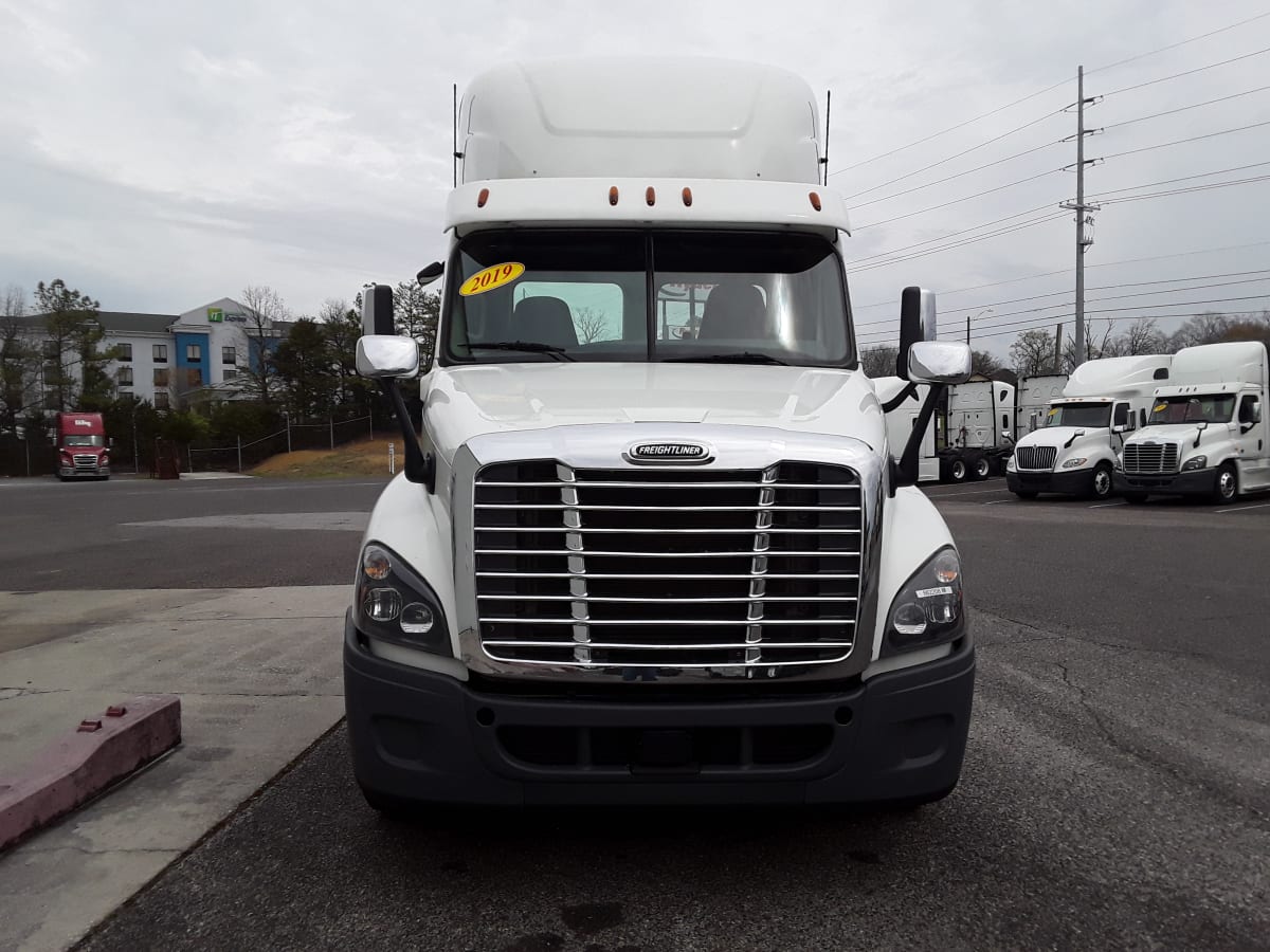 2019 Freightliner/Mercedes CASCADIA 125 862208