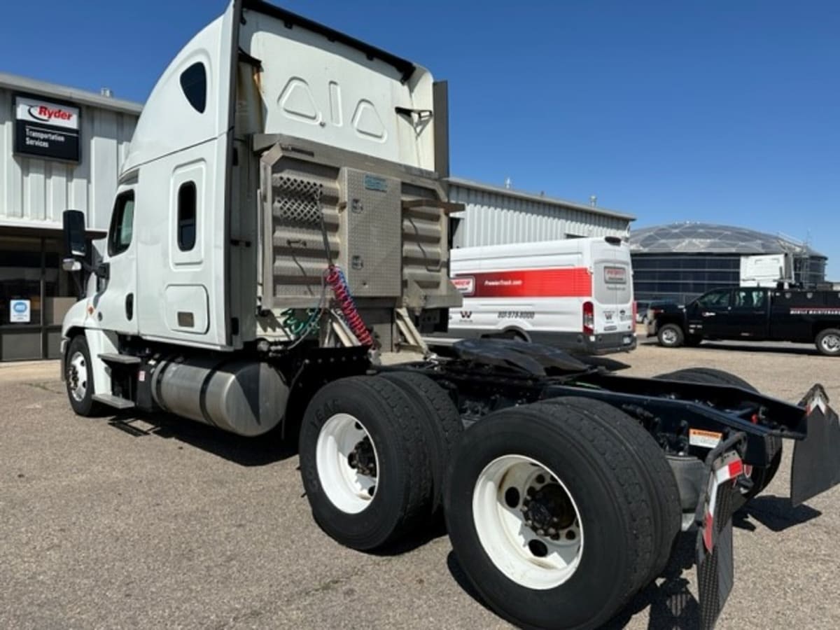 2019 Freightliner/Mercedes CASCADIA 125 865211