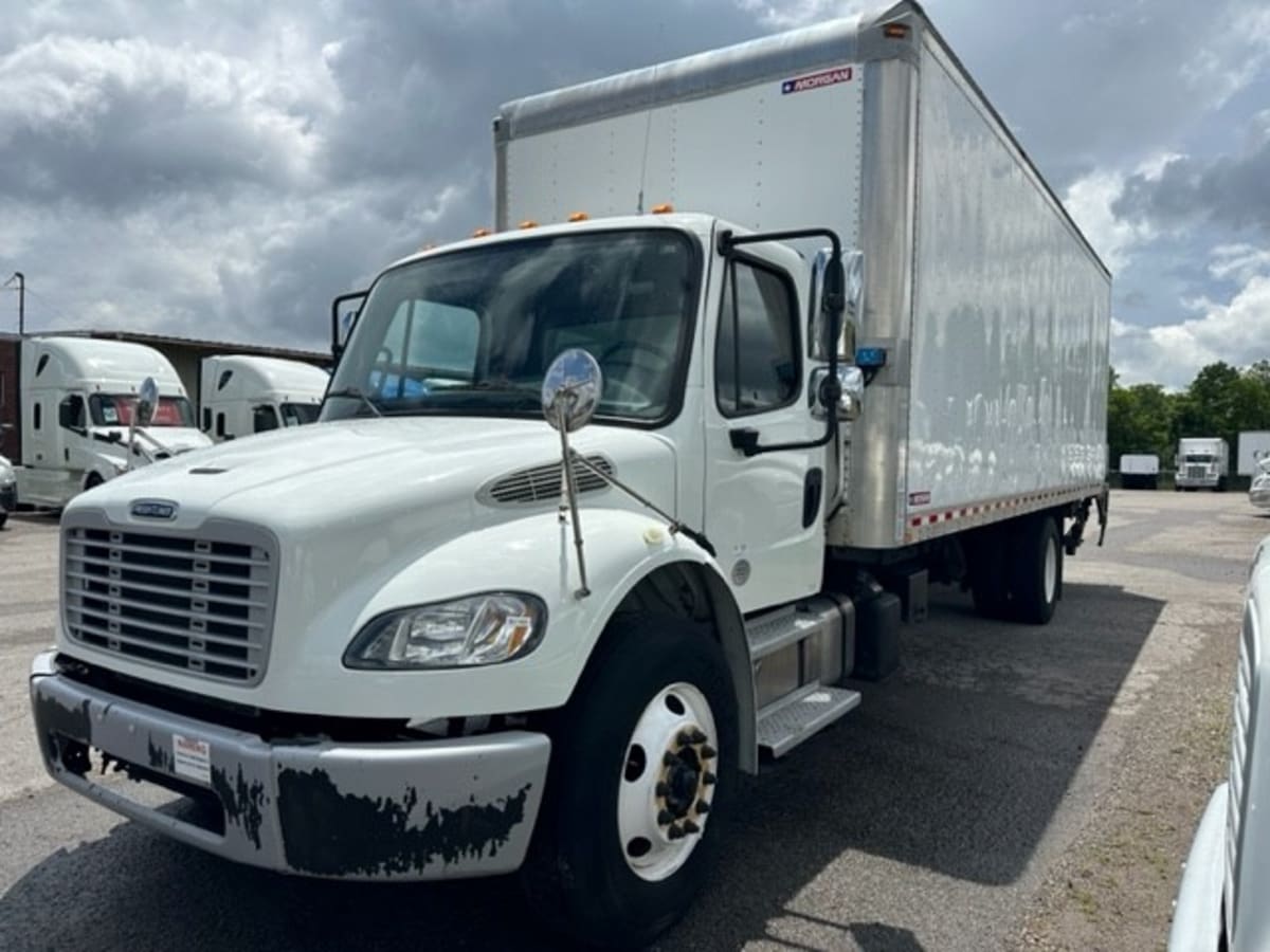 Freightliner/Mercedes M2 106 VEH-867481