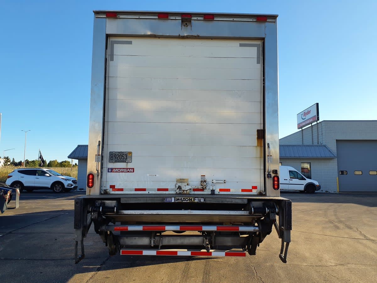 2020 Freightliner/Mercedes M2 106 200058