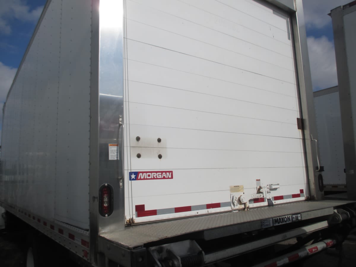 2020 Freightliner/Mercedes M2 106 200059