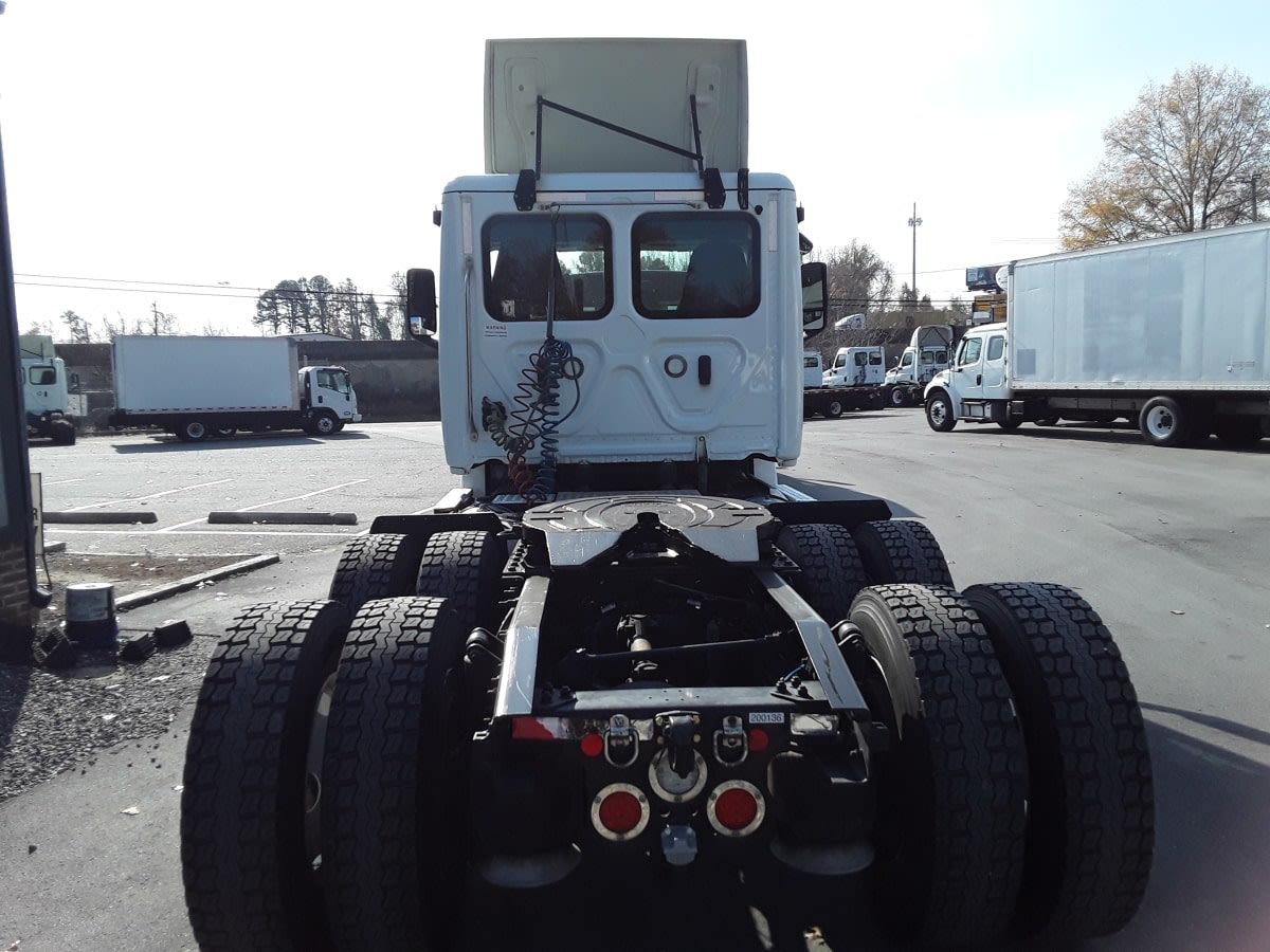 2020 Freightliner - image 5