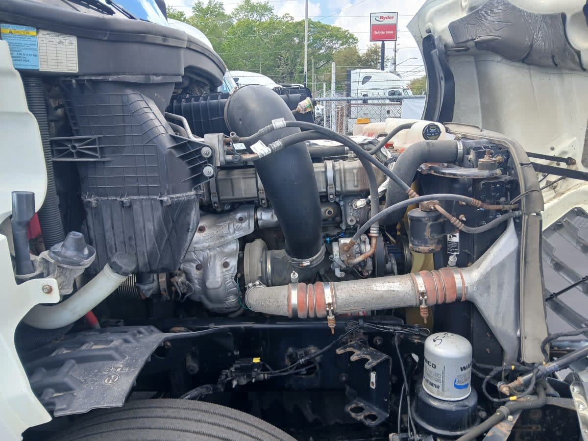 2020 Freightliner - image 10