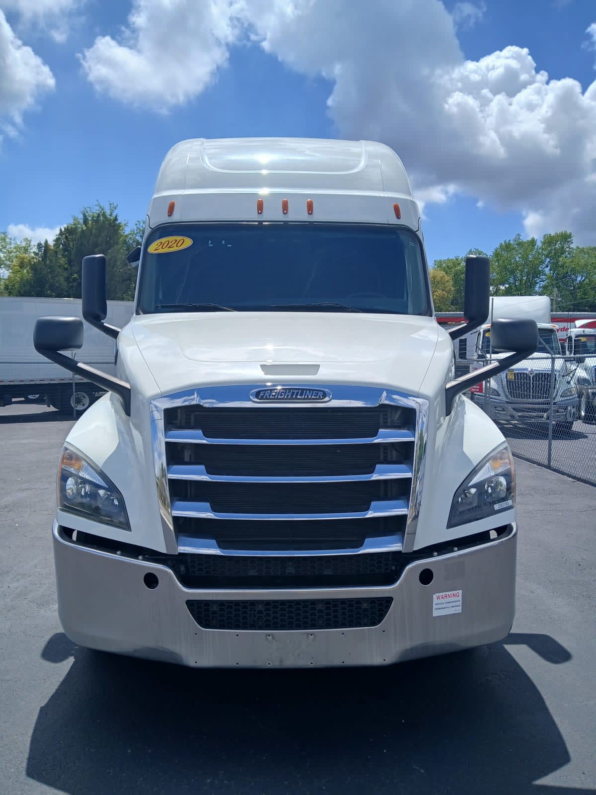 2020 Freightliner - image 2