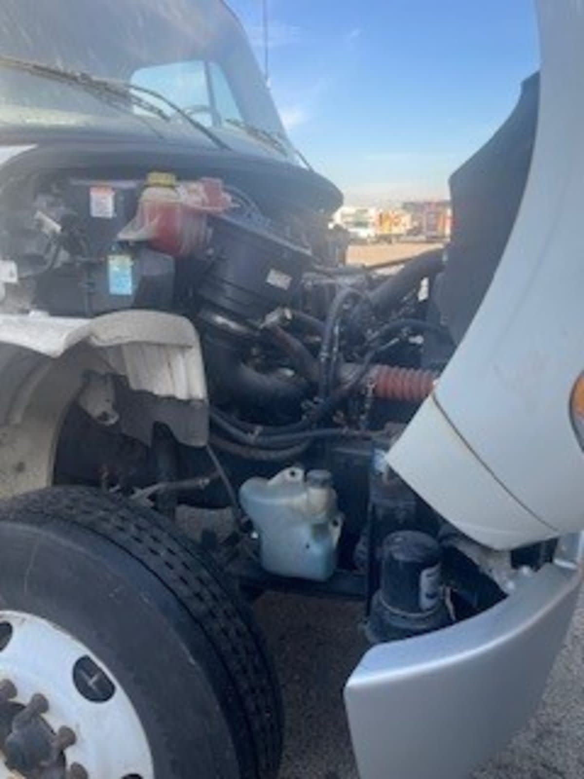 2020 Freightliner/Mercedes M2 106 200205