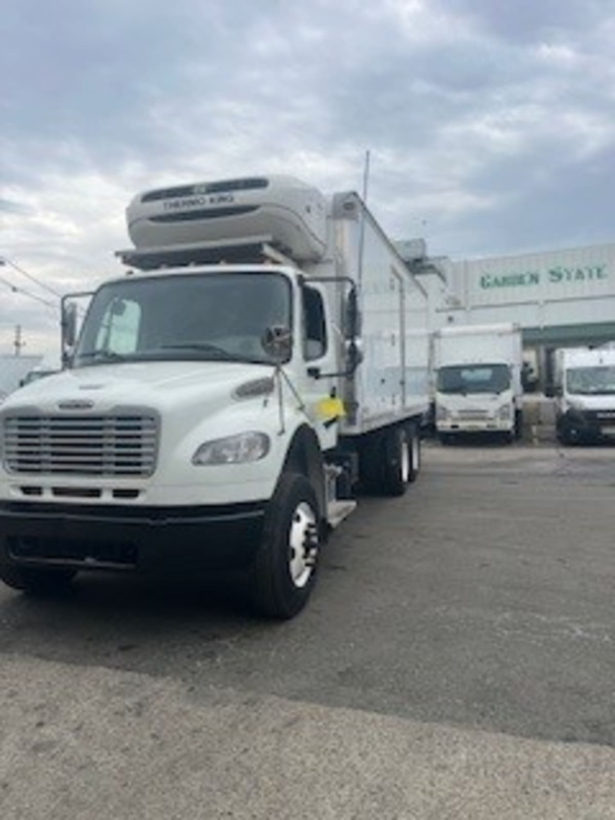 2020 Freightliner/Mercedes M2 106 200206
