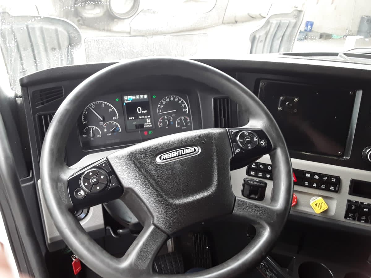 2020 Freightliner/Mercedes NEW CASCADIA PX12664 200209