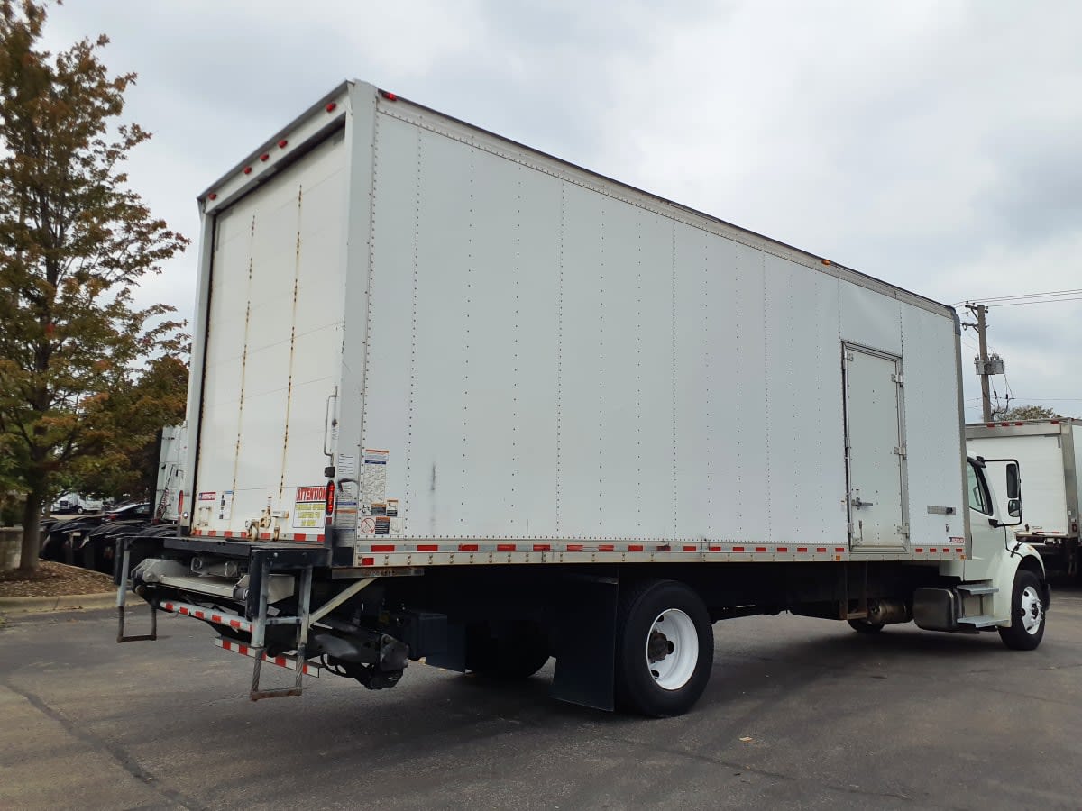 2020 Freightliner/Mercedes M2 106 200283