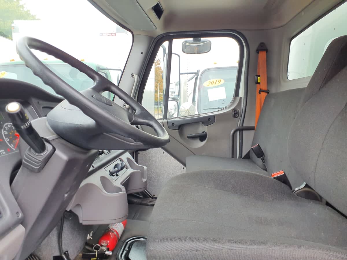 2020 Freightliner/Mercedes M2 106 200283