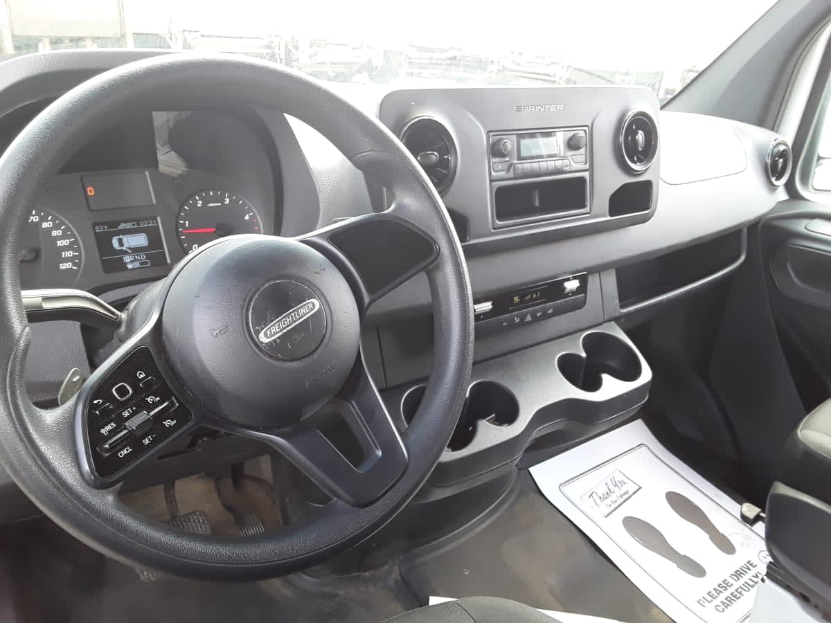 2020 Mercedes-Benz 2500 200311