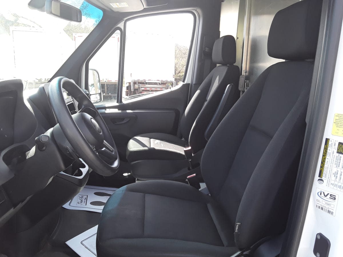 2020 Mercedes-Benz 2500 200311