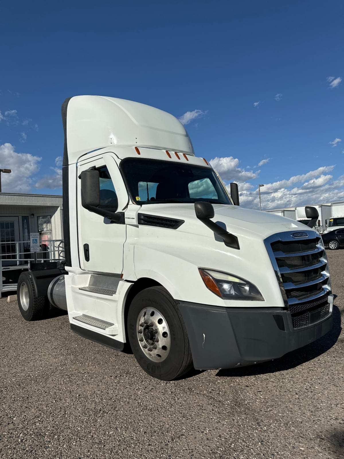 2021 Freightliner/Mercedes CASCADIA PX12642ST 200341