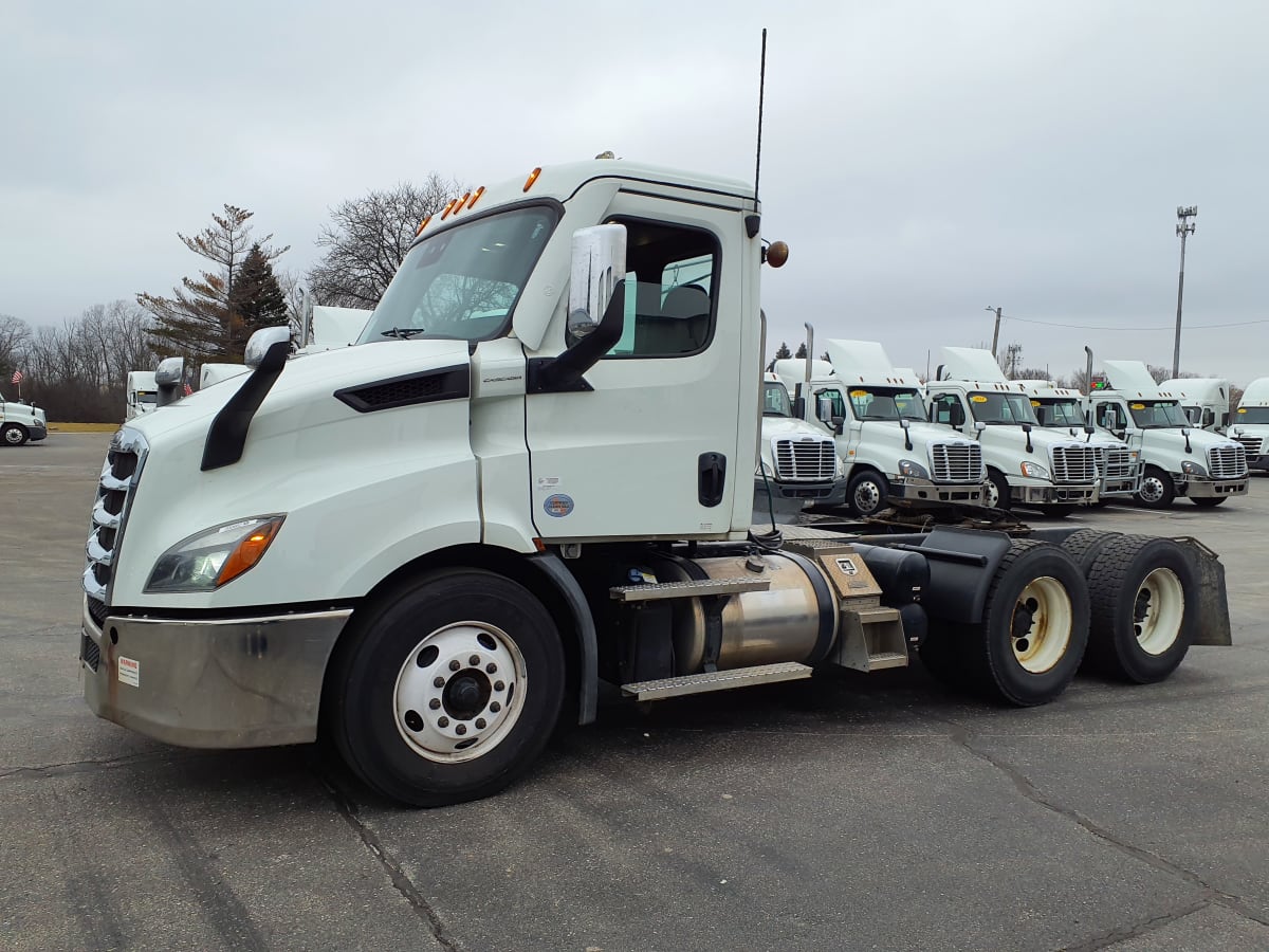 2021 Freightliner/Mercedes CASCADIA PX11664ST 200662