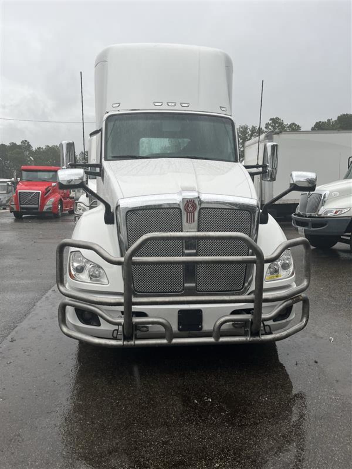 2020 Kenworth Trucks T-680 200781