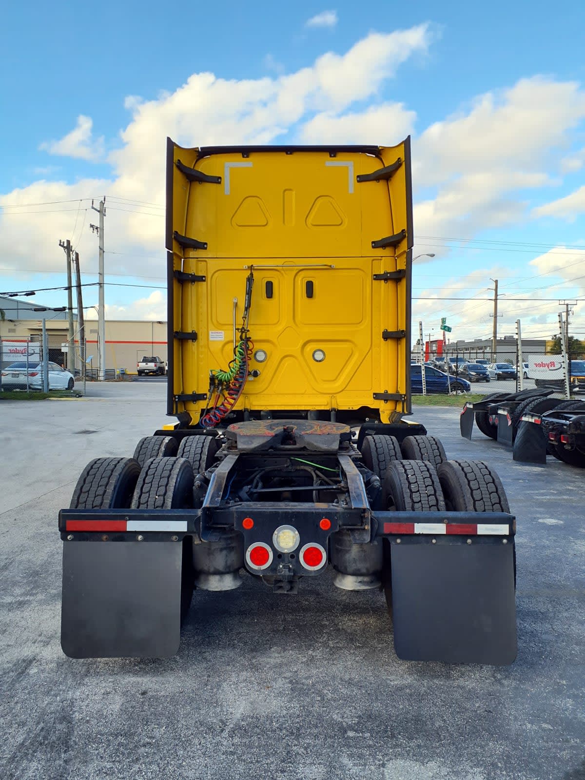 2021 Freightliner - image 5