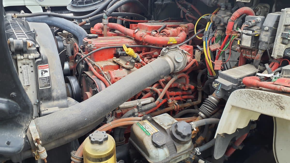 2021 Freightliner/Mercedes M2 106 200828