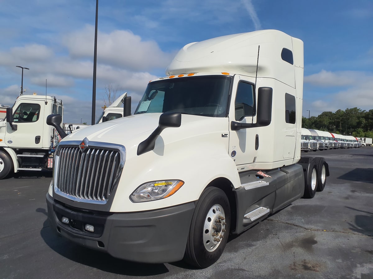 2021 Navistar International LT625 SLPR CAB 201644