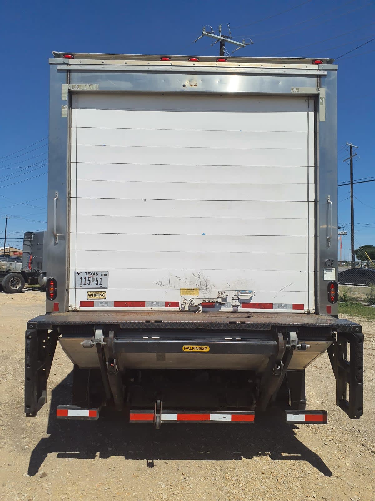 2021 Freightliner/Mercedes M2 106 201709