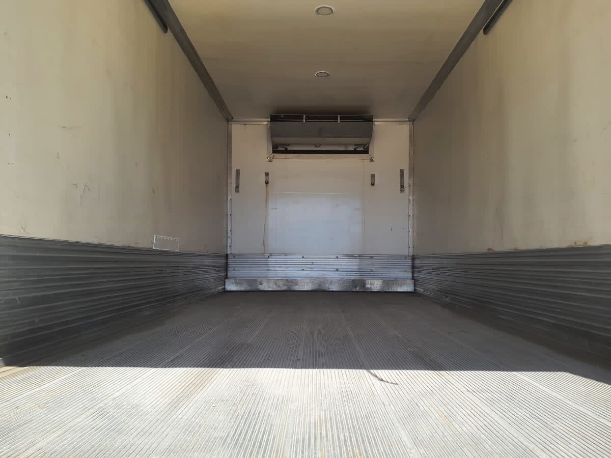 2021 Freightliner/Mercedes M2 106 201709