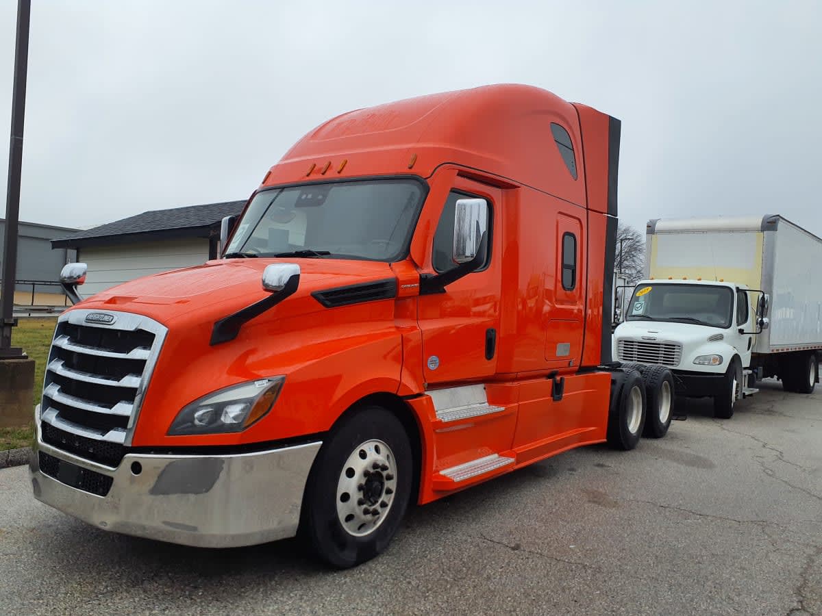 2021 Freightliner/Mercedes NEW CASCADIA PX12664 201819
