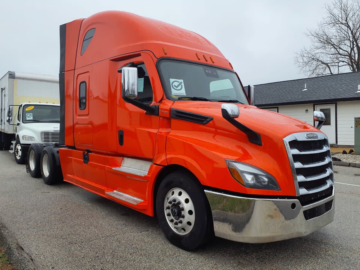 2021 Freightliner/Mercedes NEW CASCADIA PX12664 201819