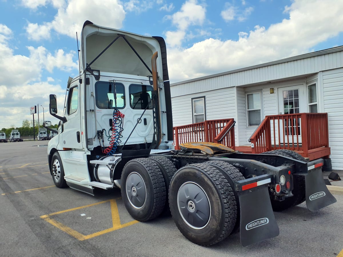 2021 Freightliner/Mercedes NEW CASCADIA PX12664 202532