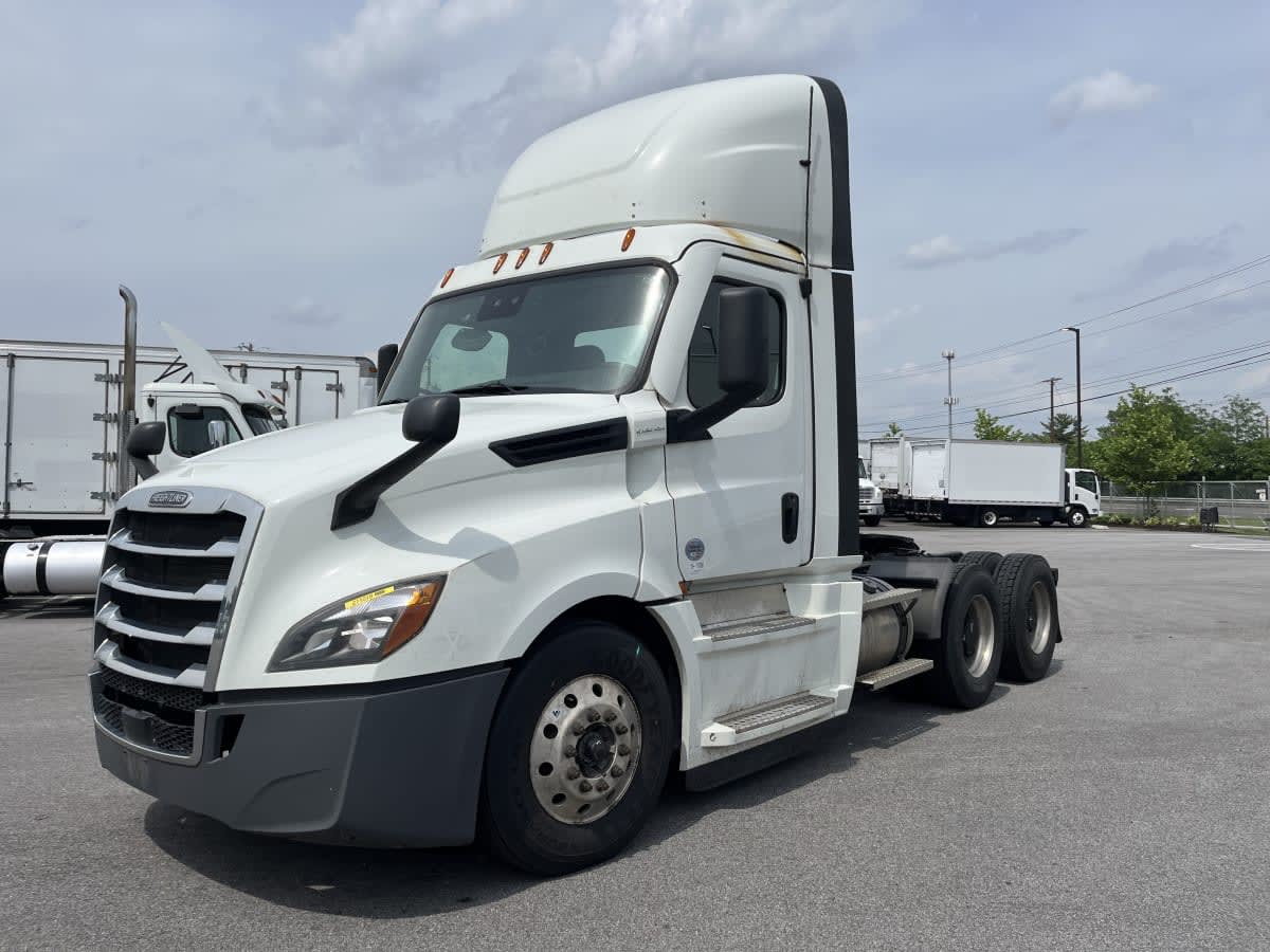 2021 Freightliner/Mercedes NEW CASCADIA PX12664 211018