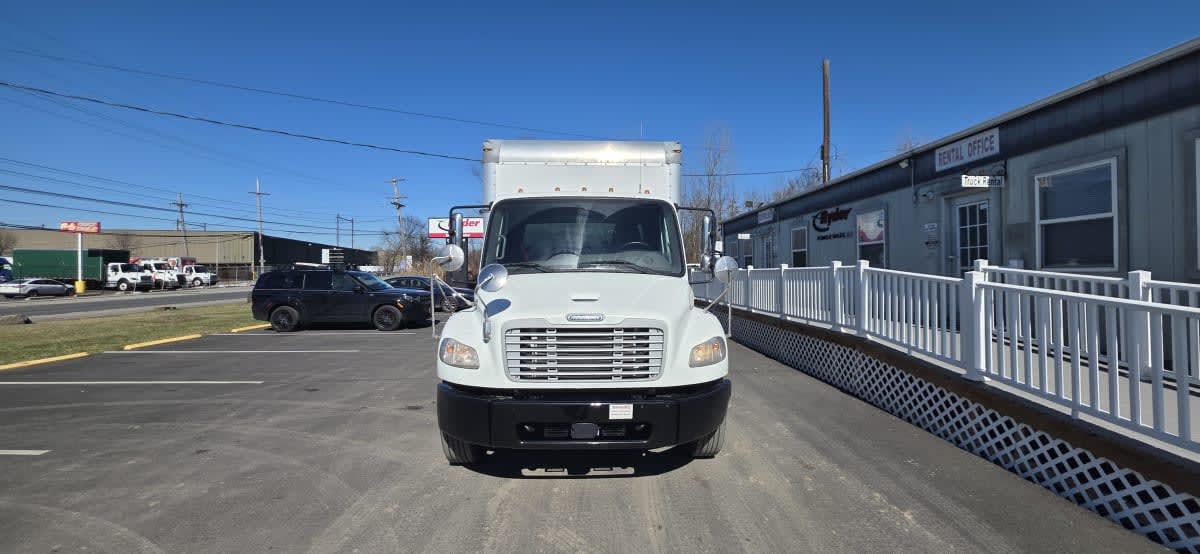 2020 Freightliner/Mercedes M2 106 211451