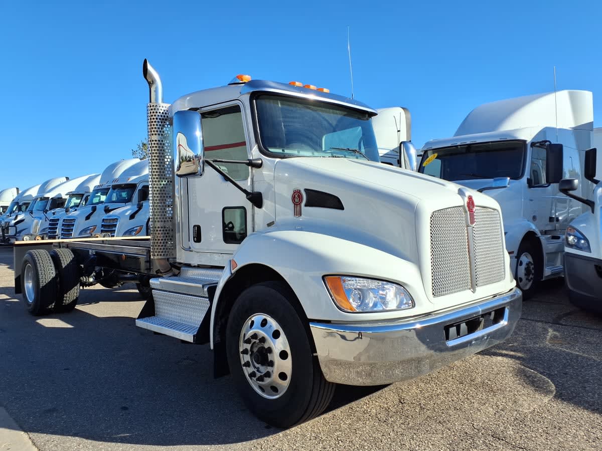 2020 Kenworth Trucks T370 211650
