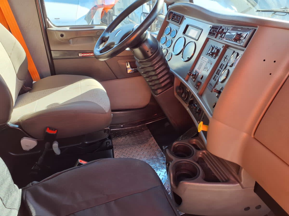2020 Kenworth Trucks T370 211650
