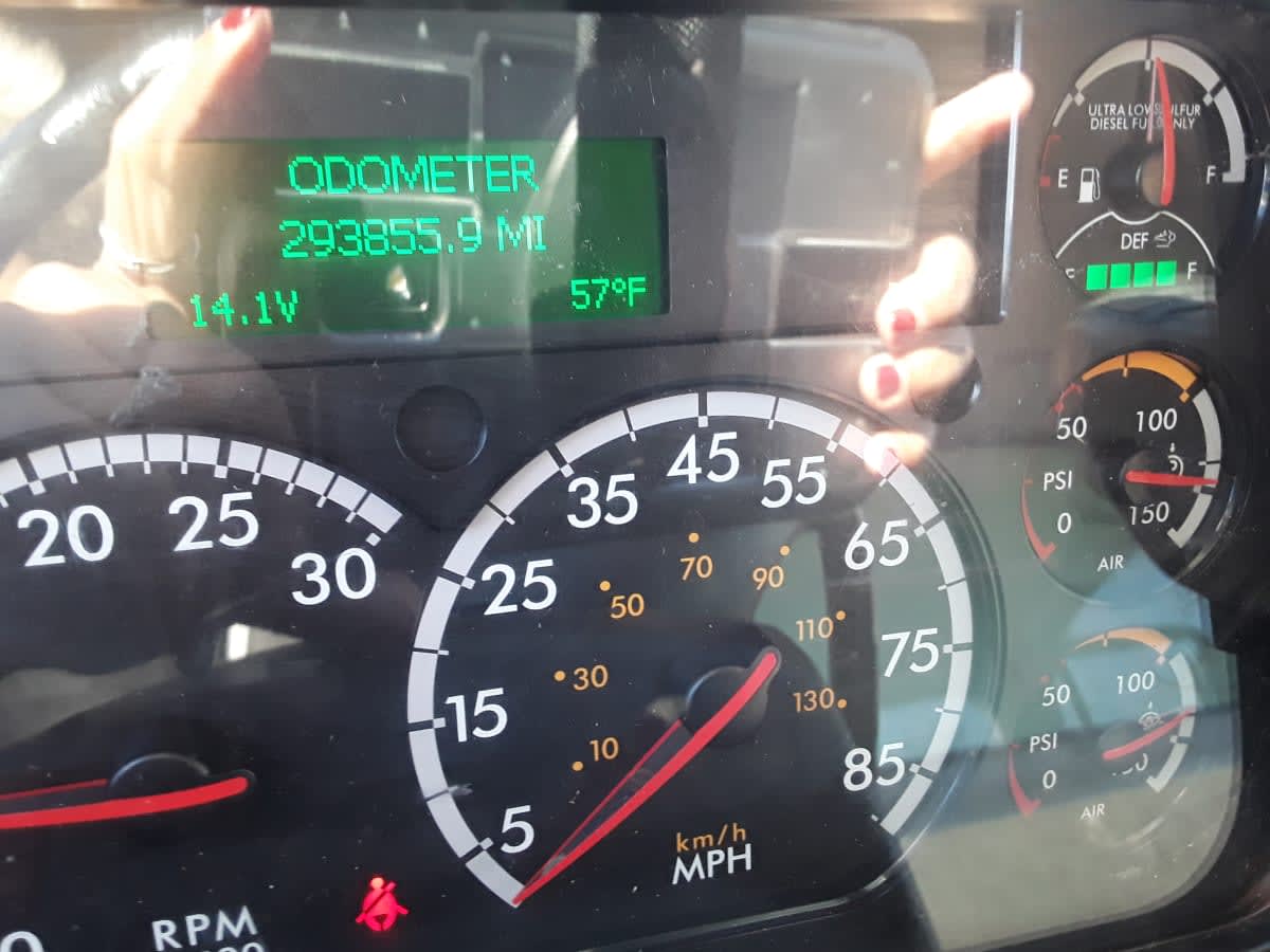 2021 Freightliner/Mercedes M2 106 220835