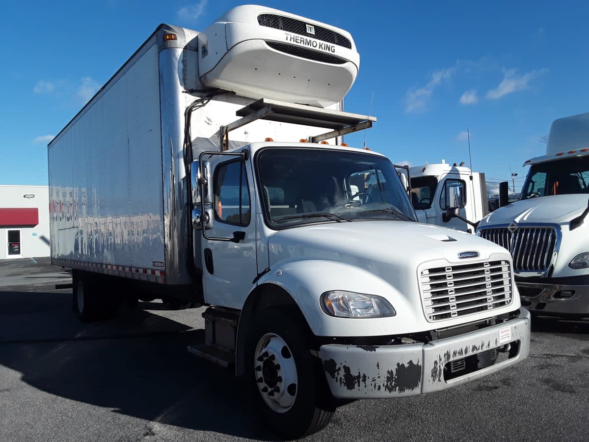 2021 Freightliner/Mercedes M2 106 220835