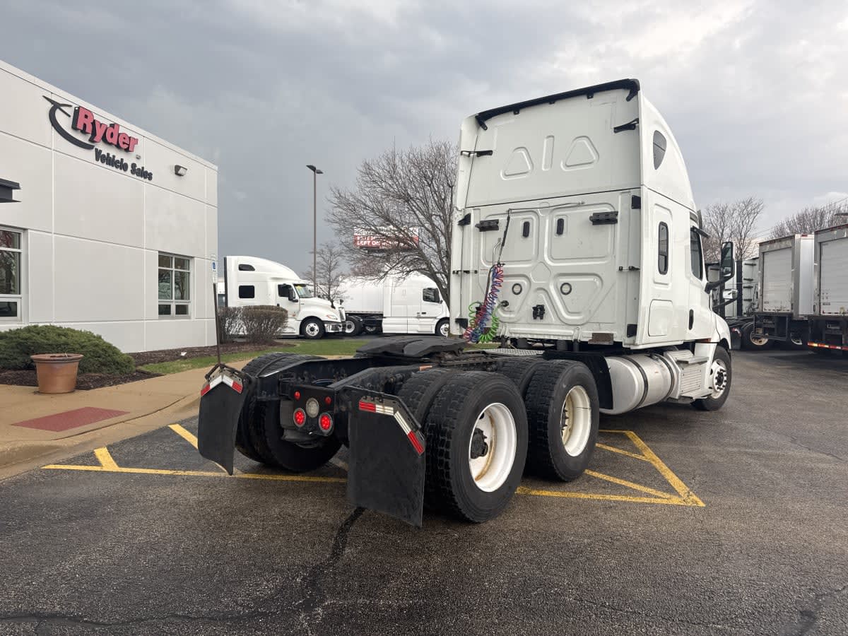 2020 Freightliner/Mercedes NEW CASCADIA PX12664 220937