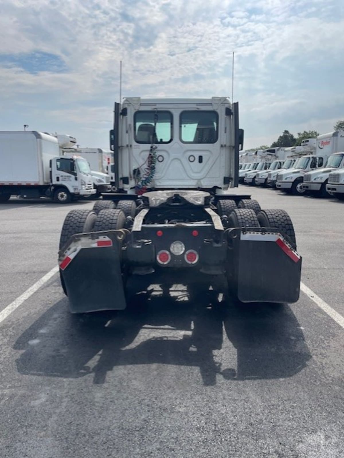 2018 Freightliner - image 5