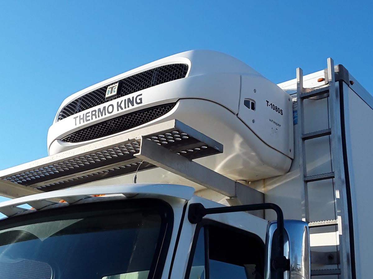 2018 Freightliner/Mercedes M2 106 221094