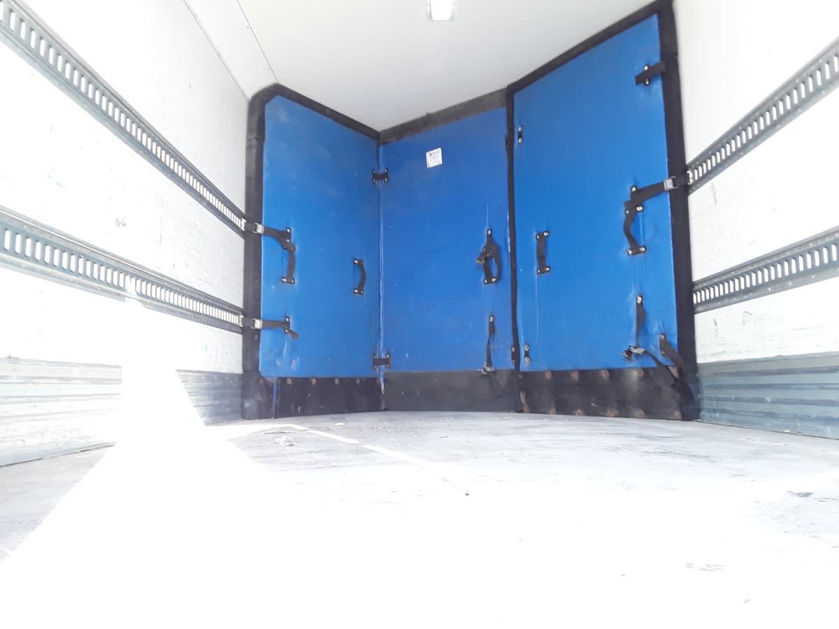 2018 Freightliner/Mercedes M2 106 221105