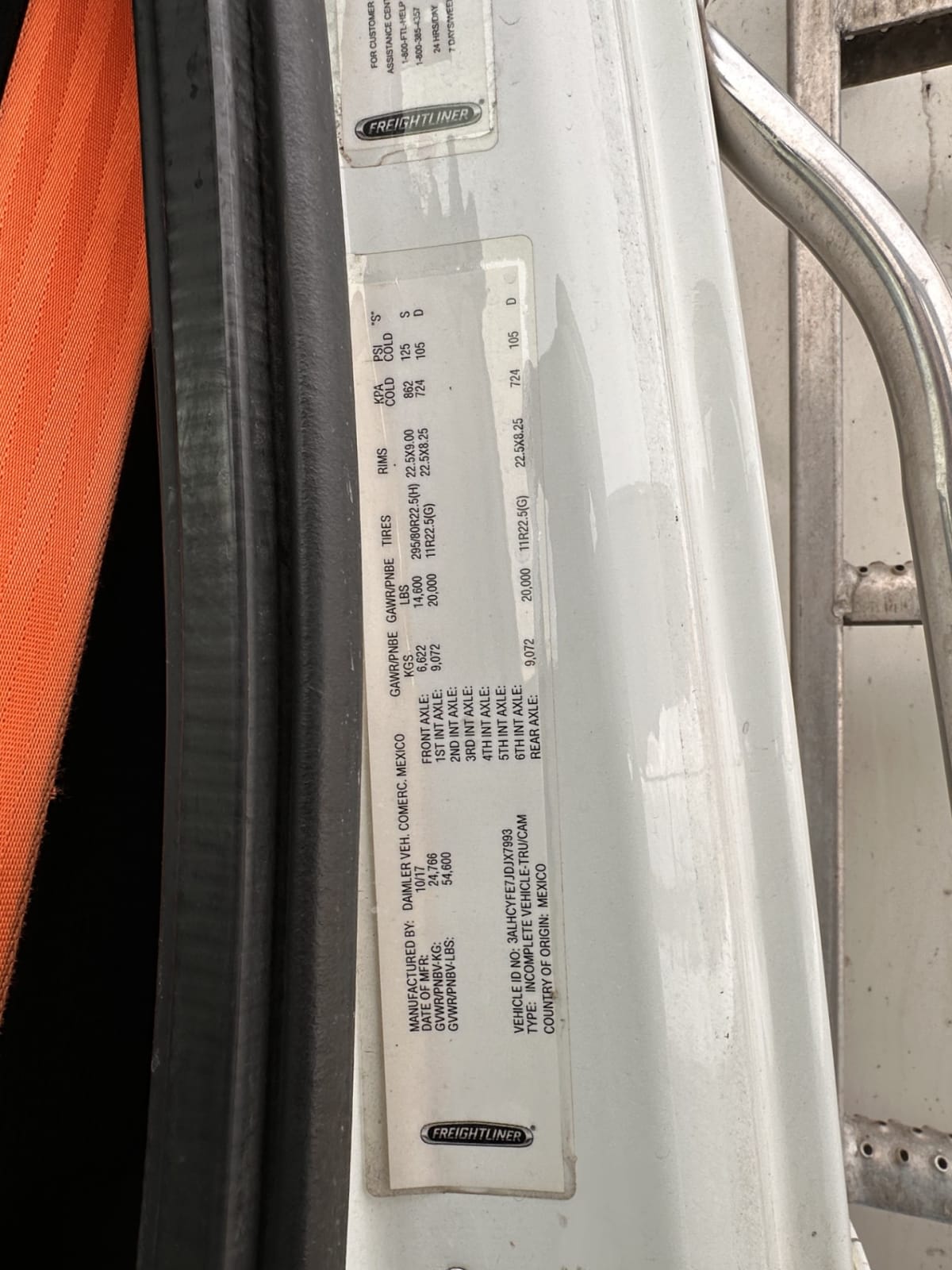 2018 Freightliner/Mercedes M2 106 221119