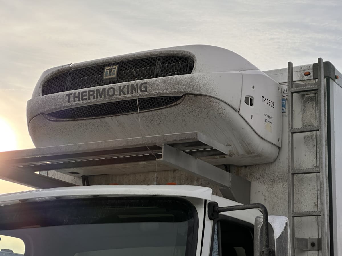 2018 Freightliner/Mercedes M2 106 221119