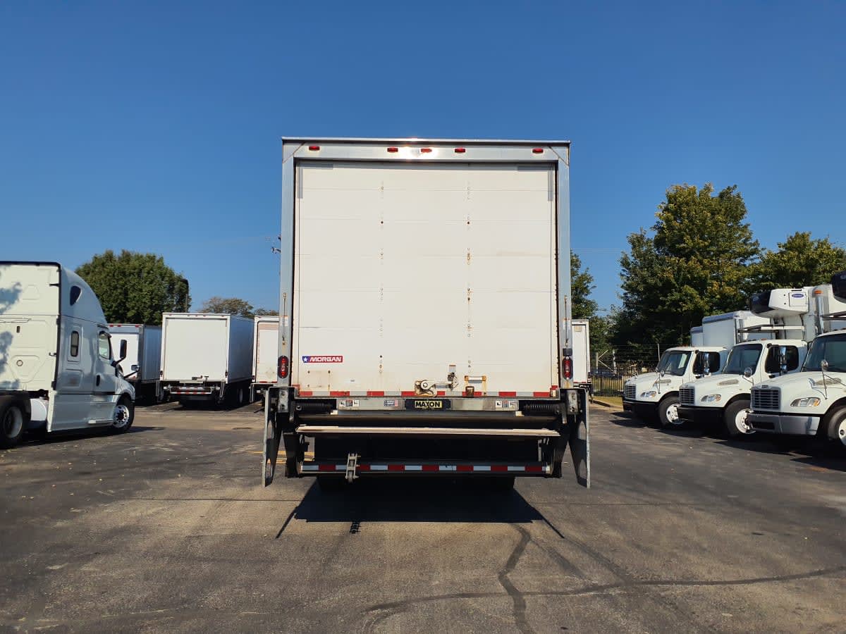 2018 Freightliner/Mercedes M2 106 221137