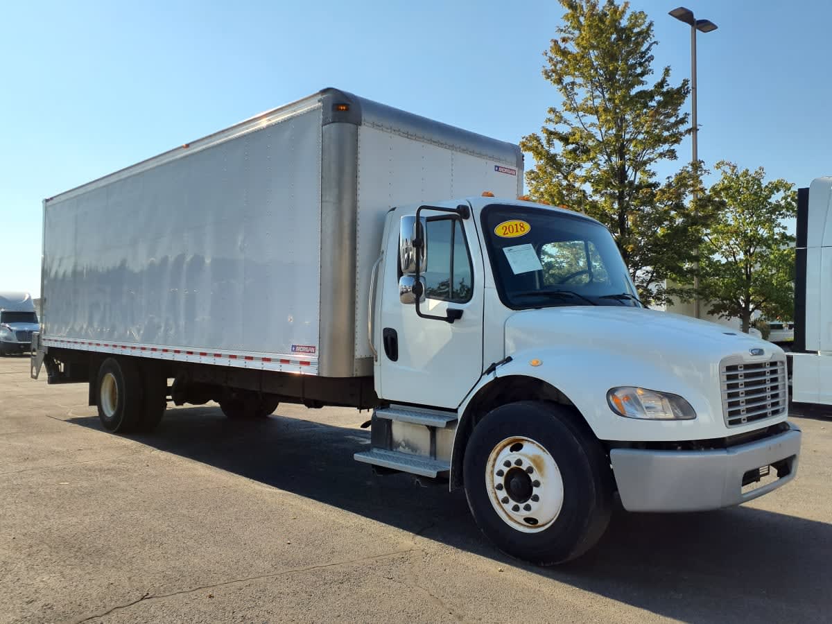 2018 Freightliner/Mercedes M2 106 221137