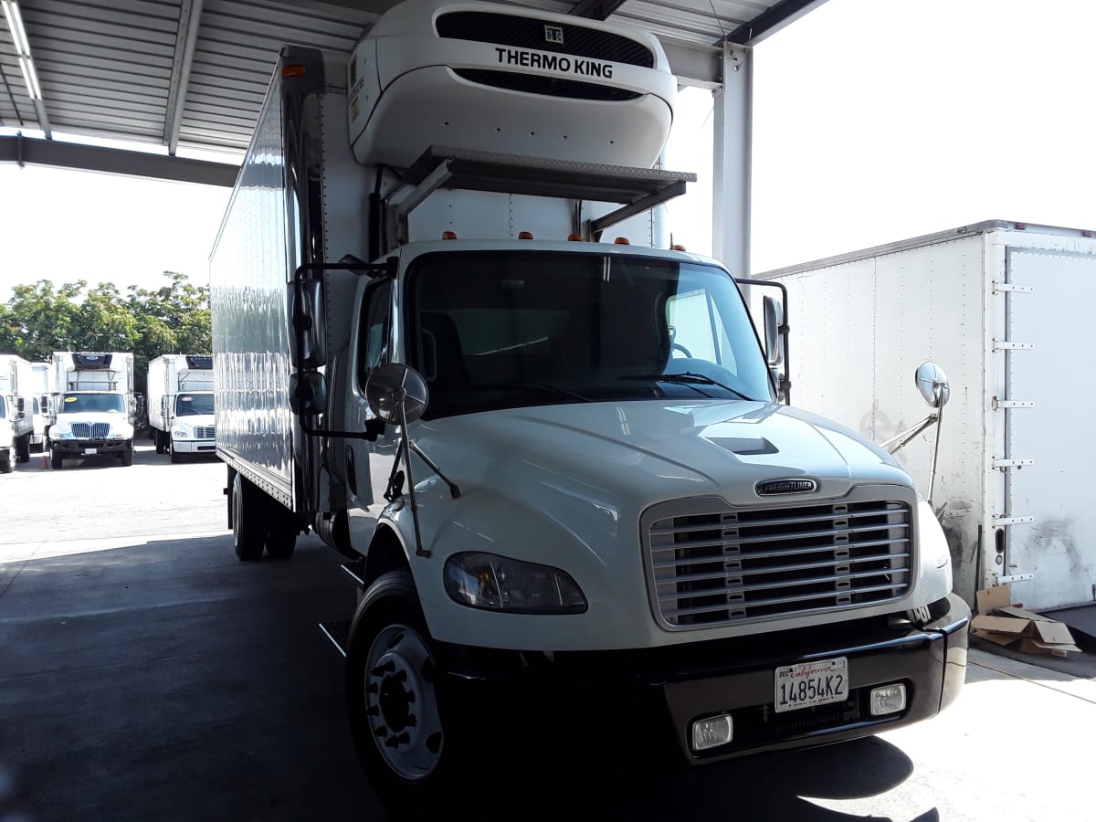 2018 Freightliner/Mercedes M2 106 221149